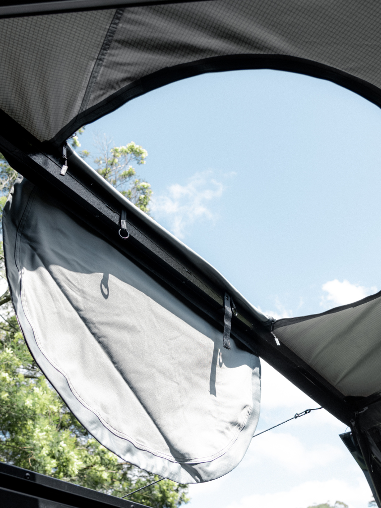 Gen 3 Fantail 270 Awning